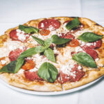 Pizza Salami (2, 3, A1, G)